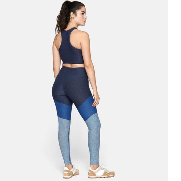 NEW • Outdoor Voices • 7/8 Springs Legging Navy XS - Picture 3 of 5